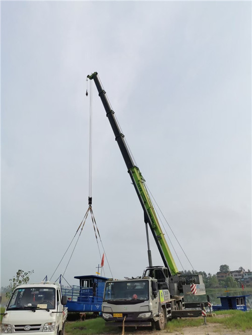 长垣市桥梁建设吊装案例